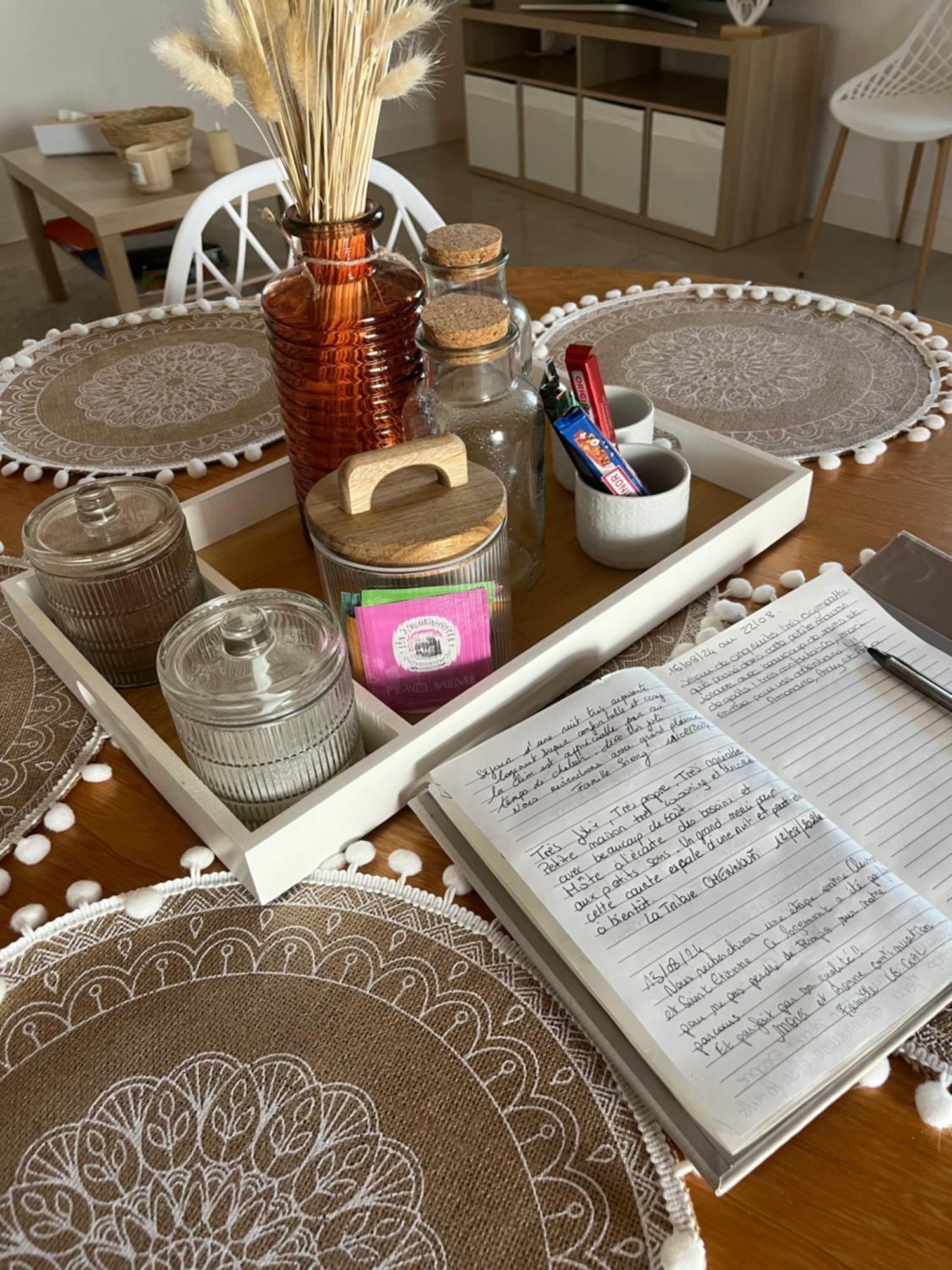 Willa Maison 6 Couchages Entierement Renovee Feurs Zewnętrze zdjęcie
