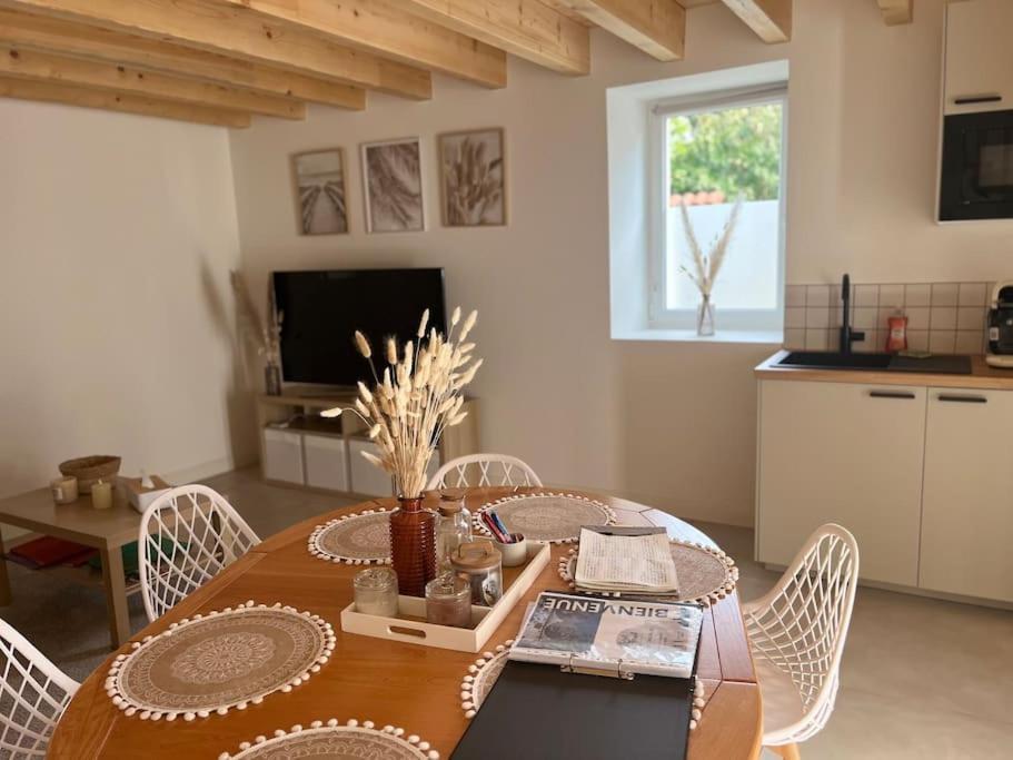 Willa Maison 6 Couchages Entierement Renovee Feurs Zewnętrze zdjęcie